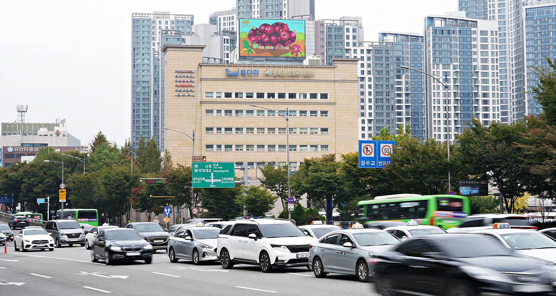강남 르본시티 성모 갤러리 3